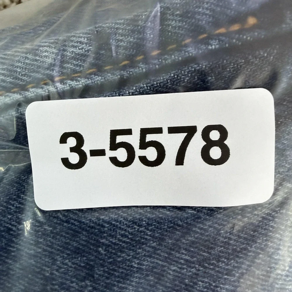 Levis 565 Jeans Mens 38x30 Medium Wash Blue Denim Relaxed Straight Casual Pants